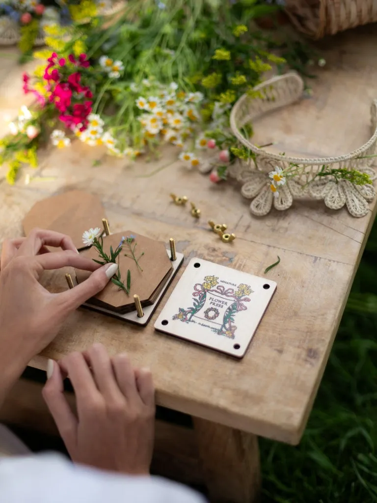 Miniature Flower Press