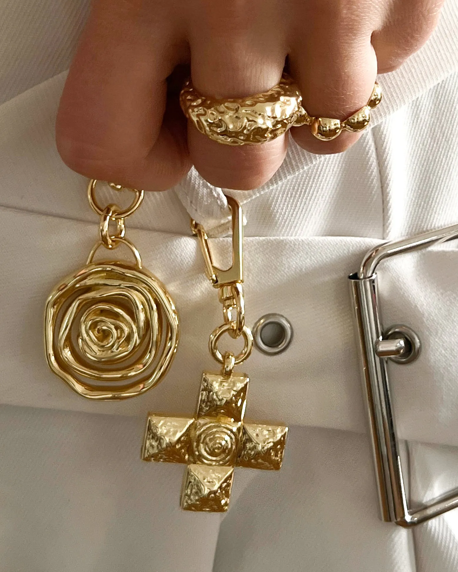 Rosette Coil Key Chain- Gold