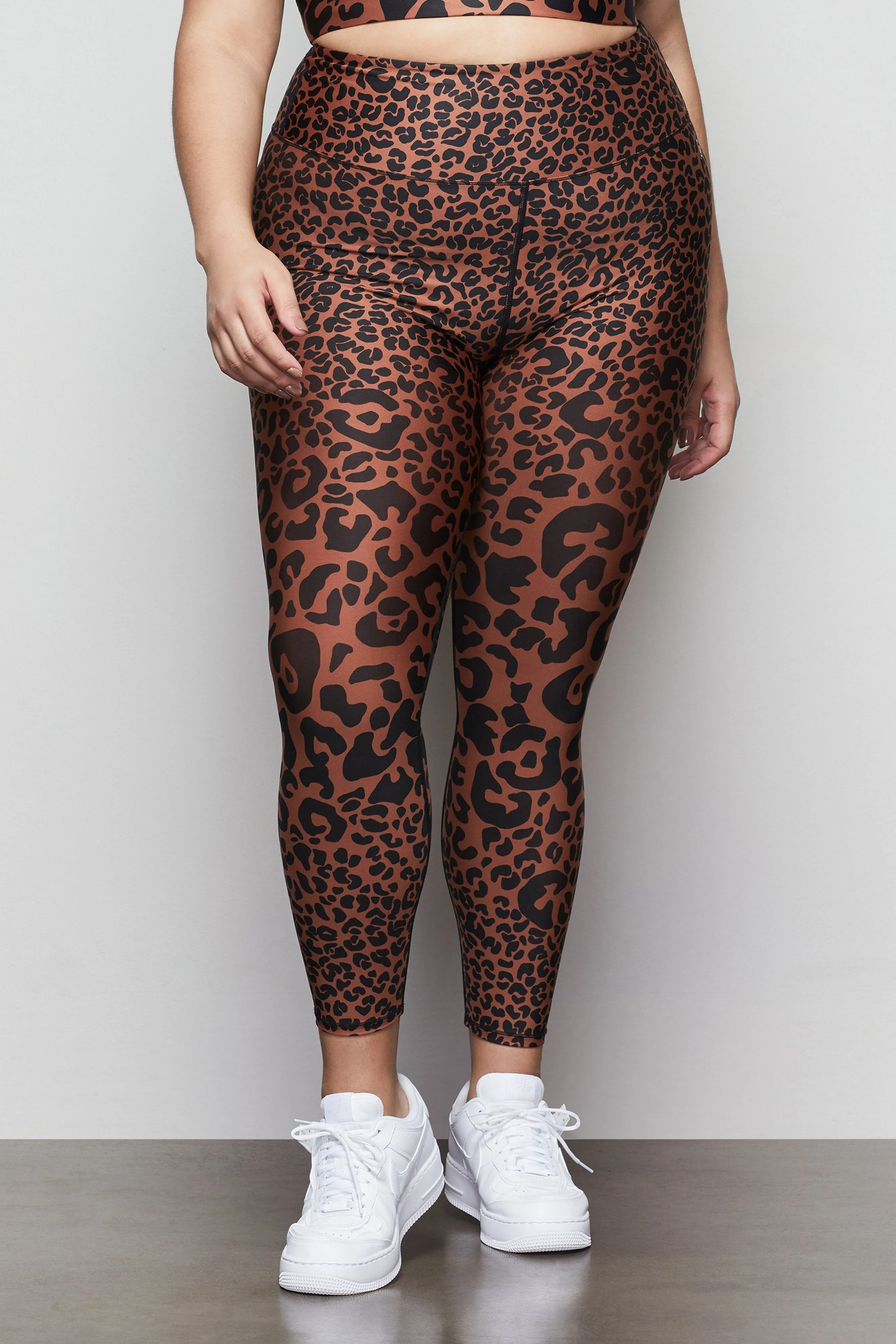 THE CORE STRENGTH LEGGING | CHAI LEOPARD001